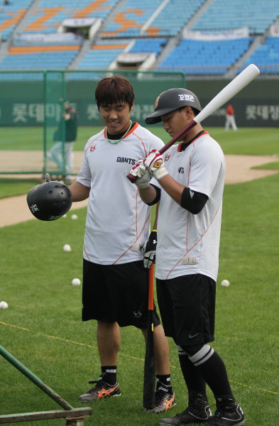 부상에서 복귀한 신본기선수